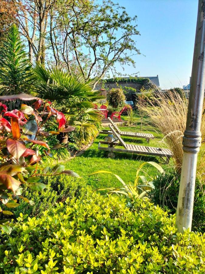 Le Jardin Secret & Spa Saint-Brieuc Exterior foto